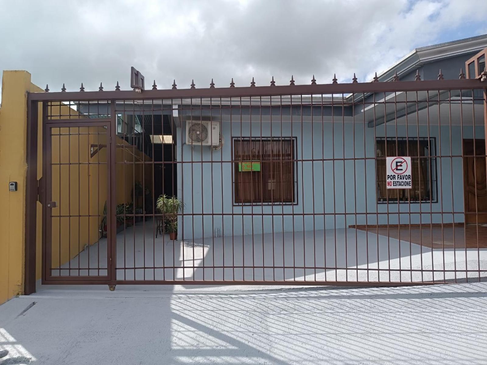 Apartamentos M&M La Fortuna المظهر الخارجي الصورة